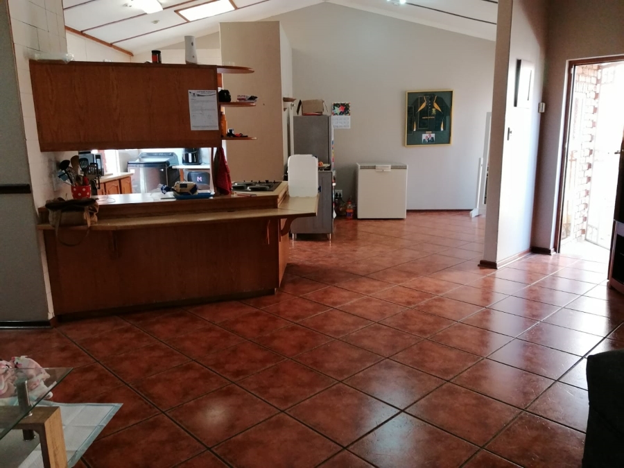 3 Bedroom Property for Sale in Safari Gardens North West